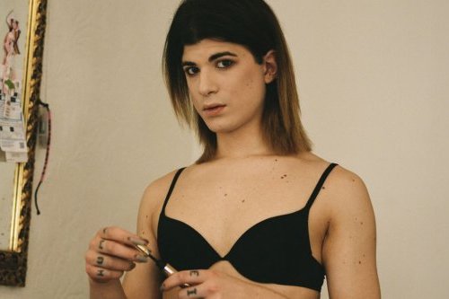 Surat Transsexuals